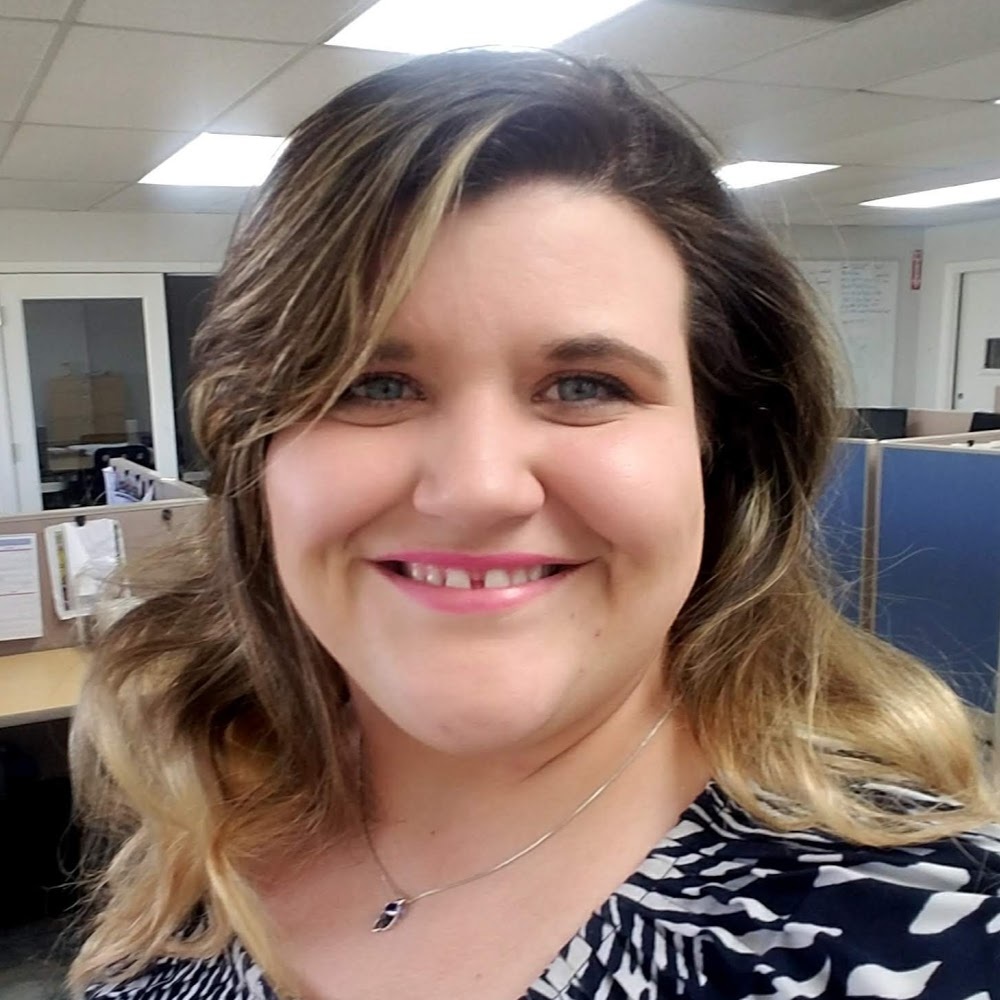 Meet your Posher, Julie